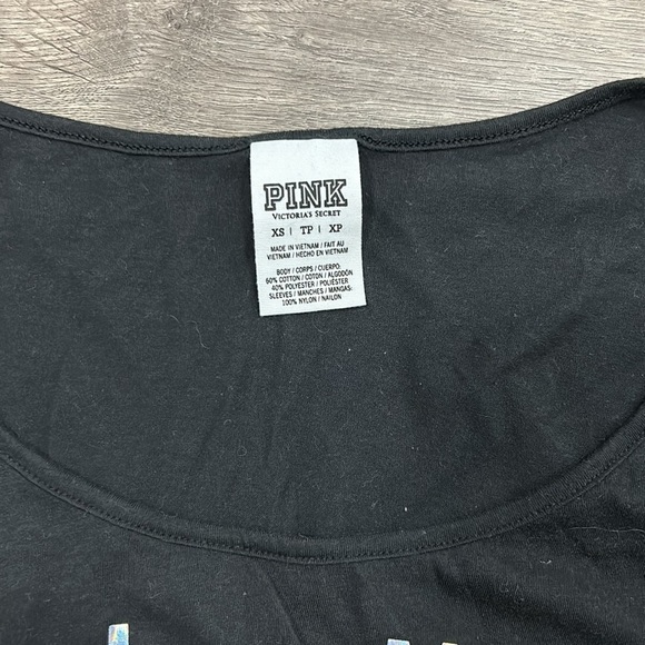 PINK Victorias Secret Crop - Picture 3 of 4